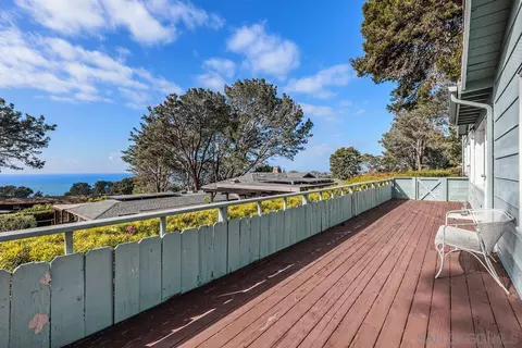 Exterior - 213 Ocean View Ave, Del Mar, CA 92014 photo 9 of 9
