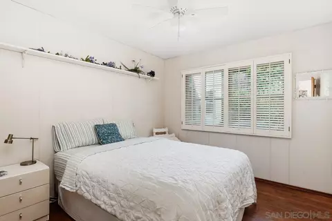 Bedroom - 213 Ocean View Ave, Del Mar, CA 92014 photo 4 of 4