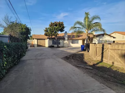 9048-50 Lamar St, Spring Valley, CA 91977 photo 2