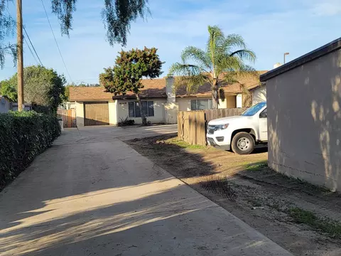 9048-50 Lamar St, Spring Valley, CA 91977 photo 3