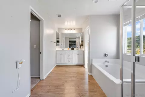 35445 Asturian Way, Fallbrook, CA 92028 photo 22
