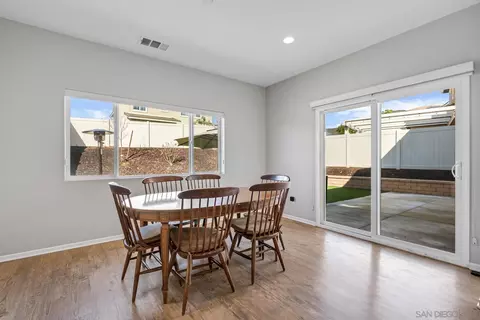 35445 Asturian Way, Fallbrook, CA 92028 photo 8