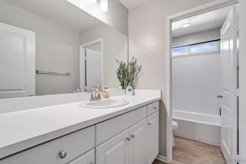 35445 Asturian Way, Fallbrook, CA 92028 photo 11