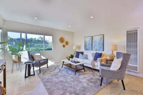 1657 Bacon St, San Diego, CA 92107