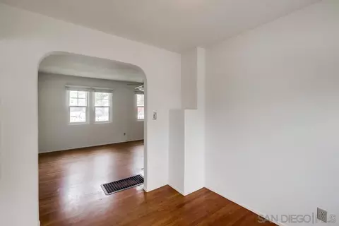 447-49 Nautilus St, La Jolla, CA 92037 photo 13