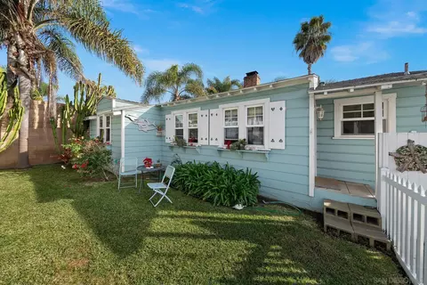 447-49 Nautilus St, La Jolla, CA 92037 photo 3