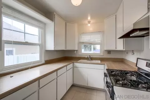 447-49 Nautilus St, La Jolla, CA 92037 photo 15