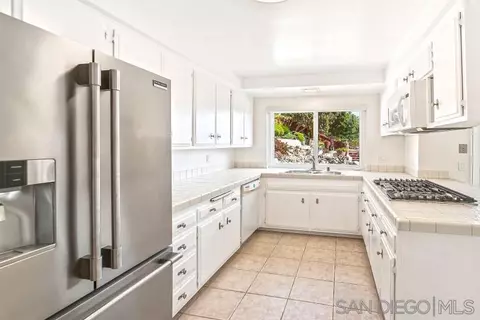2010 Elevada St, Oceanside, CA 92054 photo 19
