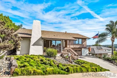 2010 Elevada St, Oceanside, CA 92054 photo 3