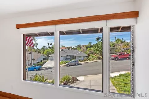 2010 Elevada St, Oceanside, CA 92054 photo 30