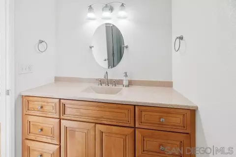 2010 Elevada St, Oceanside, CA 92054 photo 32
