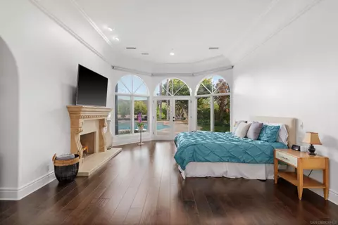 Bedroom - 14953 Huntington Gate Dr, Poway, CA 92064 photo 1 of 4