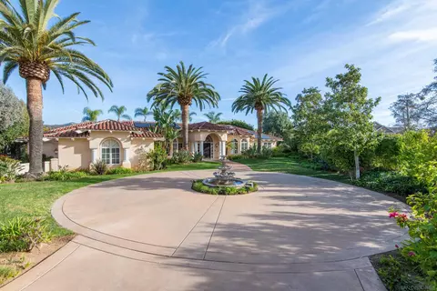 View/Area - 14953 Huntington Gate Dr, Poway, CA 92064 photo 2 of 3