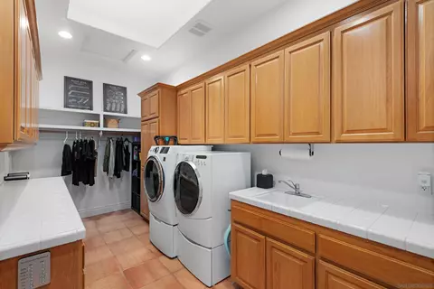 Other - 14953 Huntington Gate Dr, Poway, CA 92064 photo 4 of 7