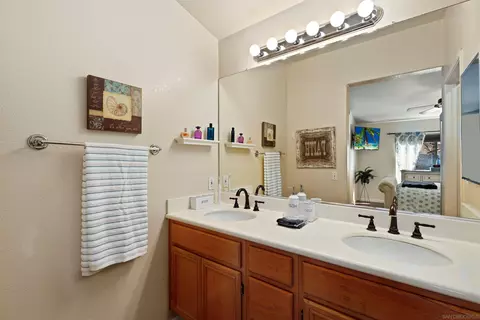Bath - 395 Whispering Willow Dr #C, Santee, CA 92071 photo 2 of 4