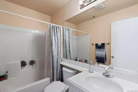 Bath - 395 Whispering Willow Dr #C, Santee, CA 92071 photo 4 of 4