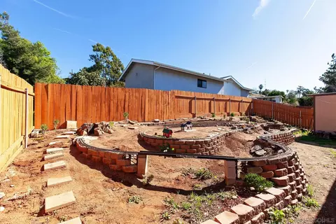 8884 Echo Dr, La Mesa, CA 91941 photo 26