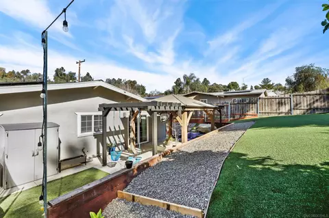 9181 Todos Santos Dr, Santee, CA 92071 photo 18