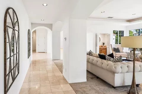 296 Royal Crest Ct, Escondido, CA 92025 photo 8