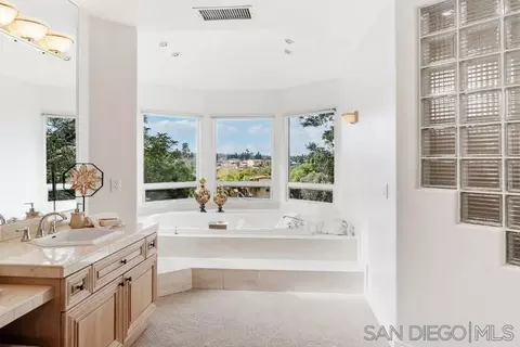 296 Royal Crest Ct, Escondido, CA 92025 photo 43