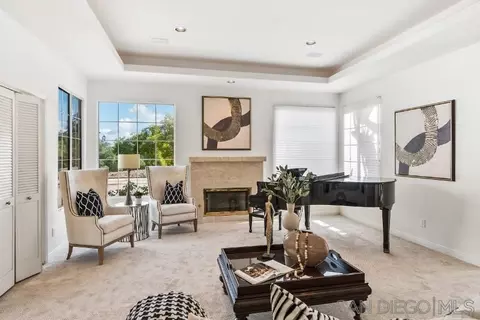 296 Royal Crest Ct, Escondido, CA 92025 photo 6