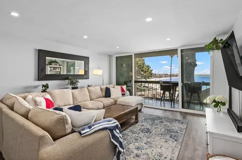 3940 Gresham St #432, San Diego, CA 92109