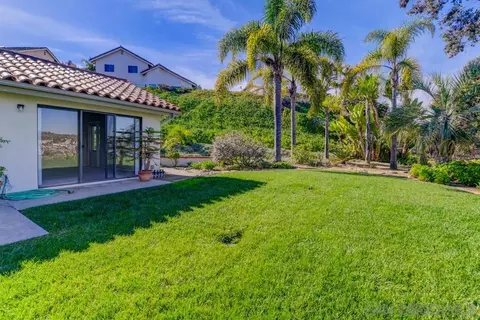 2418 Torrejon Pl, Carlsbad, CA 92009 photo 24