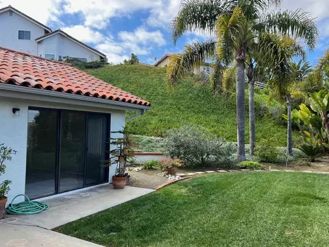 2418 Torrejon Pl, Carlsbad, CA 92009 photo 29