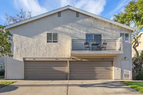 7884 Camino Glorita, San Diego, CA 92122