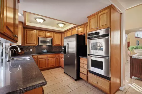 Kitchen - 13575 Quiet Hills Dr, Poway, CA 92064 photo 1 of 4