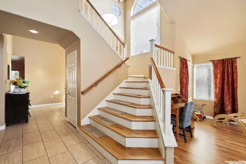 Entry Way - 13575 Quiet Hills Dr, Poway, CA 92064 photo 1 of 1