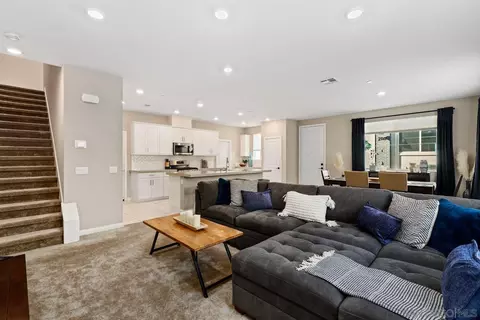 2108 Bluestone Cir, Chula Vista, CA 91913