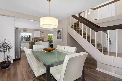 1653 Hawk Ridge Pl, Escondido, CA 92027 photo 9
