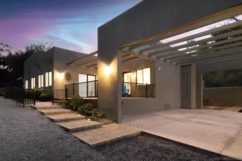 9763 Rancho Dr, Escondido, CA 92029 photo 2