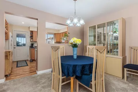 Dining - 4434 Kittiwake Way, Oceanside, CA 92057 photo 1 of 2