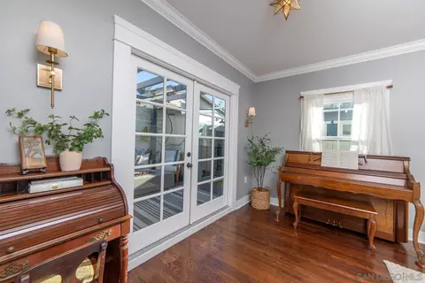 817 A Ave, Coronado, CA 92118 photo 9