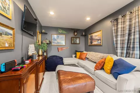 817 A Ave, Coronado, CA 92118 photo 49
