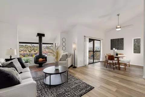 4437 Date Ave, La Mesa, CA 91941