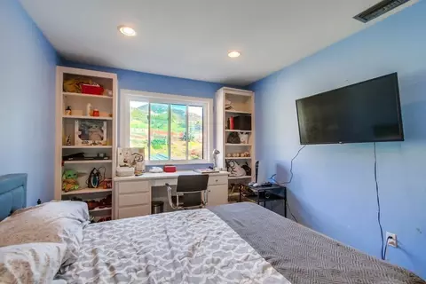 15131 Larry St, Poway, CA 92064 photo 32