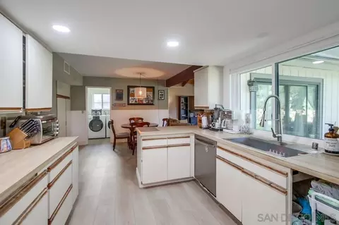 15131 Larry St, Poway, CA 92064 photo 12
