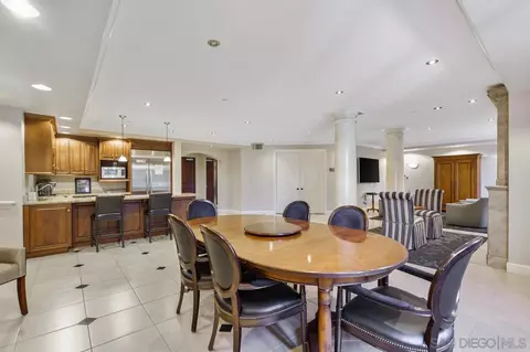 Dining - 1030 Genter St #201, La Jolla, CA 92037 photo 8 of 8