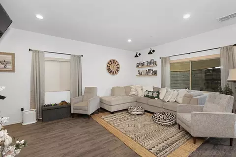 723 Anastasia Ct, El Cajon, CA 92020 photo 7