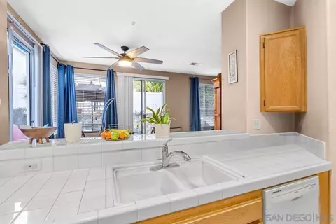1935 Intrepid Way, Vista, CA 92081 photo 14