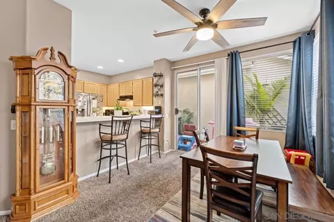 1935 Intrepid Way, Vista, CA 92081 photo 10