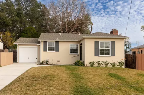 2814 Olive Ave, Altadena, CA 91001