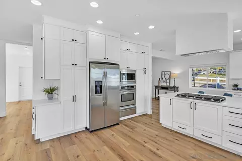 134 Park Blvd, El Cajon, CA 92021 photo 14