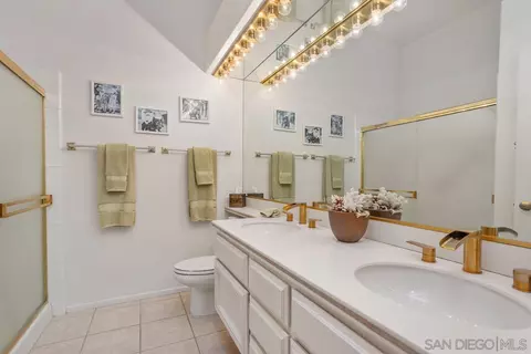 4539 Cordoba Way, Oceanside, CA 92056 photo 23