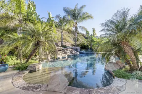 11682 Treadwell Dr, Poway, CA 92064 photo 4