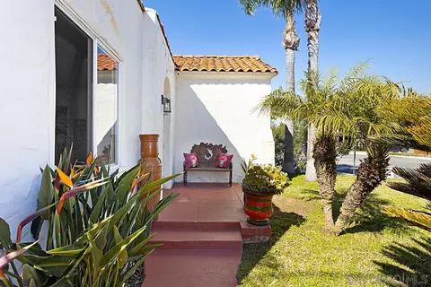 Exterior - 265 Hill St, Solana Beach, CA 92075 photo 3 of 7