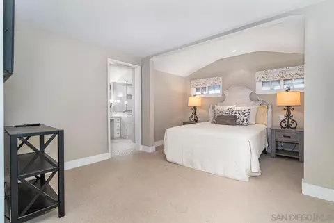 509 Pomona, Coronado, CA 92118 photo 30